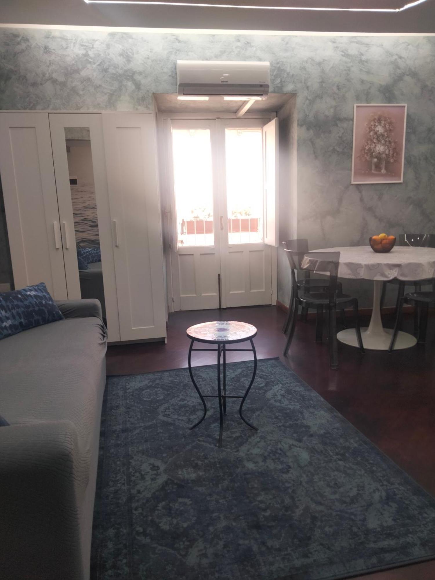 Etna Timeo Central Apartment In Baroque Building Catânia Exterior foto